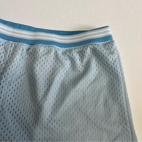 Adidas Shorts Size Medium Women’s Baby Blue Mesh - Picture 3 of 7